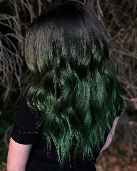 Dark Green Balayage, Dark Green Ombre Hair, Beetle Juice Hair, Warrior Hair, Black And Green Hair, Dark Green Hair, Color Streaks, Beetle Juice, Hair Color Streaks