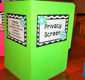 Teaching in the Heart of Florida : Super Simple - Super Cheap Privacy Screens + a Freebie! Diy Testing Dividers For Classroom, Privacy Folders, Class Board Decoration, Upper Elementary Activities, Diy Privacy Screen, Classroom Desk, Teaching Game, School Lesson Plans, Teachers Corner