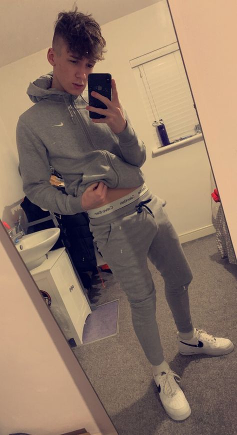 Boys In Grey Sweats, Boys In Gray Sweatpants, Men Sagging Pants Low, Guys In Grey Sweats, Nike Pro Shorts Outfit Aesthetic, Men Sagging Pants, Guys In Grey Sweatpants, Guys In Sweatpants, Forces Outfit