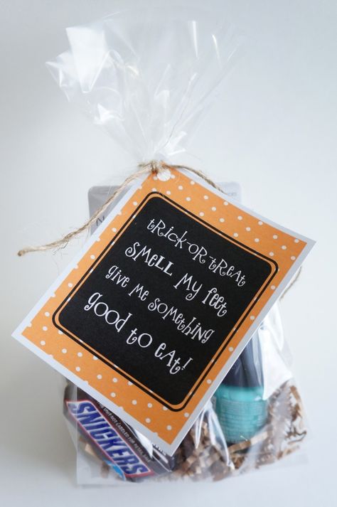 Trick or Treat Halloween Gift Printable Tag Spooky Bags For Coworkers, Cheap Bags For Halloween Gifts, Halloween Gift Bags For Kids No Candy, Candy Corn And Peanuts Gift, Fun Ways To Give Out Halloween Candy, Toenail Polish, Fingernail Polish, Treat Gift, Halloween Bags