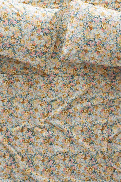 Organic Percale Printed Sheet Set | Anthropologie Patterned Sheets Bedding, Floral Sheets Bedding, La Bedroom, Floral Bed Sheets, Colorful Sheets, Floral Sheets, Anthropologie Bedding, Pattern Sheets, Faux Fur Throw Blanket