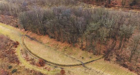 More discoveries are being made about the Antonine Wall, which remains a reminder of the (brief) Roman rule over much of Scotland. Antonine Wall, Roman Fort, Wall Stretch, Roman Roads, Hadrians Wall, What Is Today, Wooden Buildings, Northern England, Interactive Map