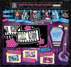 Wikia Monster High Wiki, Become A Notary, Image Monster, Fun Card Games, Monster Prom, Game Websites, Monster High Art, 2000s Nostalgia, Childhood Games