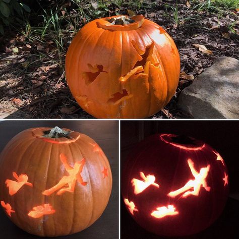 Peter Pan Pumpkin Carving, Peter Pan Pumpkin, Peter Pan Halloween, Peter Pan Flying, Pumkin Carving, Disney Pumpkin, Diy Halloween Wreath, Halloween Pumpkins Carvings, Lantern Design