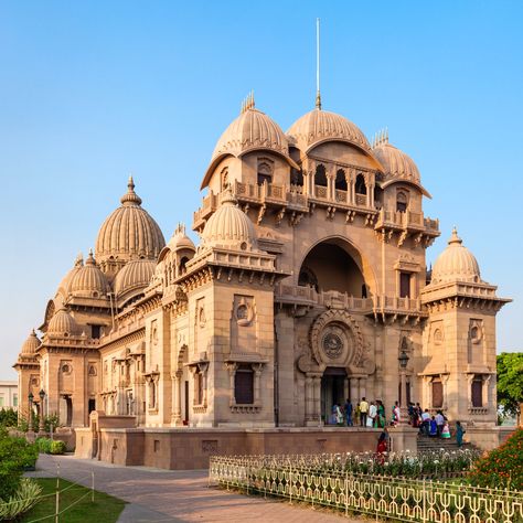 Belur Math Kolkata, Ramakrishna Paramahamsa, Sarada Devi, Belur Math, Sri Ramakrishna, Social Service, India Architecture, Persian Architecture, Ancient Indian Architecture