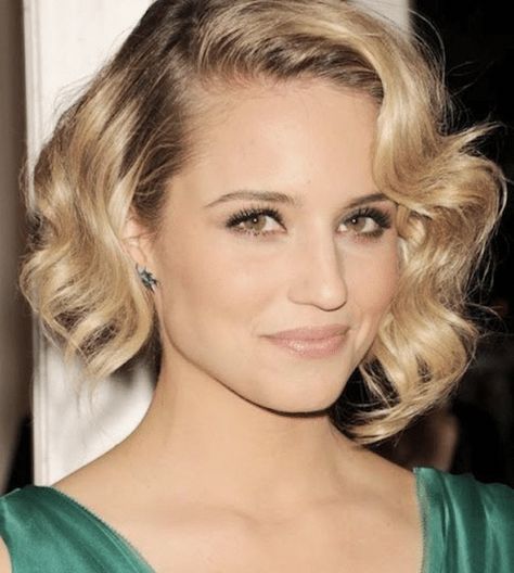 Waves Hair Short, Classic Hollywood Waves, Hollywood Glam Hair, Old Hollywood Hair, Hollywood Curls, Wavy Bob Haircuts, Short Ombre Hair, Waves Hair, Hollywood Hair