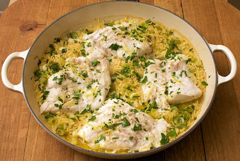 EASY one pot dinner: Baked Cod with Orzo and Gremolata @ http://jonoandjules.com/2011/12/19/baked-fish-with-orzo-and-gremolata/# Cod And Orzo Recipes, Delicious Fish Recipes, Recipes For Lent, Cod Dishes, Baked Haddock, Greek Dinners, White Fish Recipes, Lent Recipes, Orzo Recipes