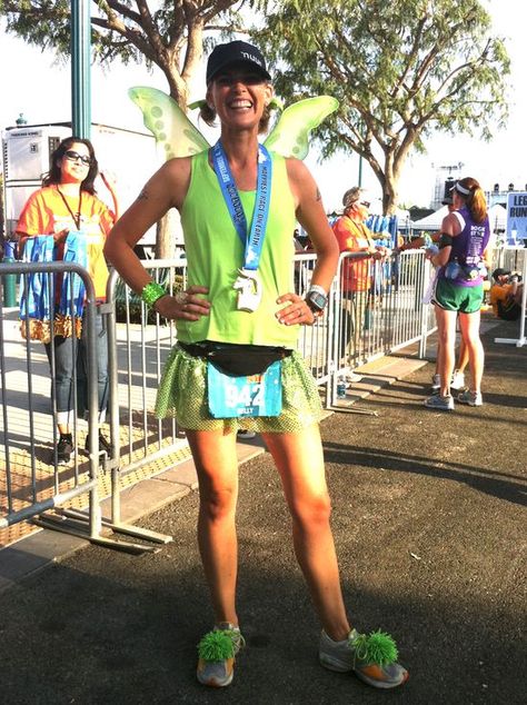 Tinkerbell Running Costume, Disney Marathon Outfit, Run Disney Outfits, Disney Running Outfits, Halloween Run, Disney Half Marathon, Disney Running, Tinkerbell Costume, Disney Races