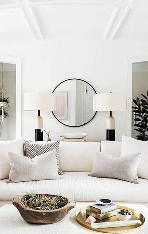 Apartment Decoration, Classic Interior Design, White Living, Decoration Inspiration, Living Room Inspo, A Living Room, A Mirror, Rooms Home Decor, Living Room Inspiration