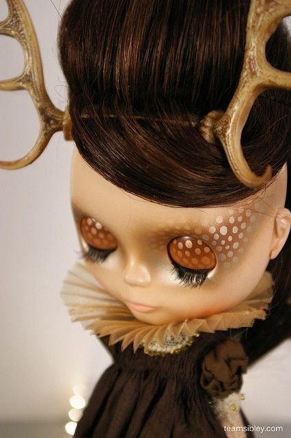 Blythe doll by Super*Junk on flickr Doe Deere, Doe Eyes, Shes Amazing, Gothic Dolls, Living Dolls, Dream Doll, Creepy Dolls, Pretty Dolls, Blythe Doll