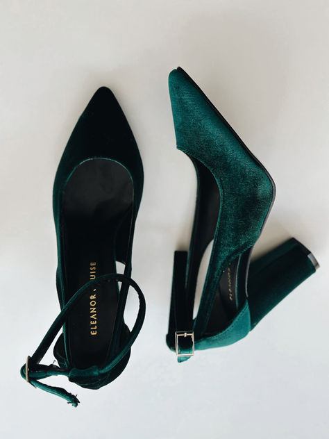 Green Velvet Heels, Dark Green Velvet Shoes, Green Bridal Shoes, Emerald Green Bridal High Heels, Green Wedding Shoes, Ankle Bride Heels  As Eleanor Louise, we stand out with our Green Velvet heeled shoes that combine style and comfort. Specifically designed for brides, these shoes are crafted with high-quality materials. • Completing your style and boosting your confidence is the most elegant way! Green Velvet 3.94-inch (10 cm) high-heeled shoes offer elegance and chicness with every step. Dark Green Wedding Heels, Party Velvet High Heels, Luxury Velvet Heels For Women, Dark Green Velvet Heels, Luxury Green Suede Heels, Green Velvet Shoes, Bride Heels, Velvet Heels, Velvet Shoes