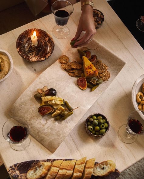 Just in time for the holidays 🕯️Introducing a line of beautiful serving pieces designed by @chloecleroux for @anastasiohome. Inspired by Chloe's love of hosting, this collection will instantly elevate your gatherings. Shop this exclusive collaboration only on Lulu and Georgia. Unique Charcuterie Boards, Chacutare Board, Homemade Rosemary Crackers, Mumm Napa, Marble Charcuterie Board, Cheese Table, Aesthetic Dinner, Charcuterie Spread, Thanksgiving 2024