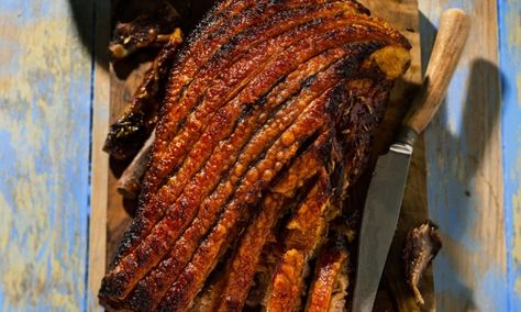 Roasted pork belly with fennel seeds. Spanish Pork, Roasted Pork Belly, Spanish Dinner, Pork Belly Recipes, Pork Roast Recipes, Florida Food, Spanish Recipes, Lime Recipes, Roasted Pork