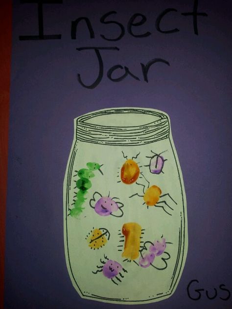 fingerprint bugs in a jar - maybe use glow in the dark paint and pair with "The Very Lonely Firefly" story by Eric Carle Fingerprint Bugs, Bugs In A Jar, Insects Preschool, Glow In The Dark Paint, Bugs Preschool, Insect Crafts, Insects Theme, Dark Paint, Preschool Projects