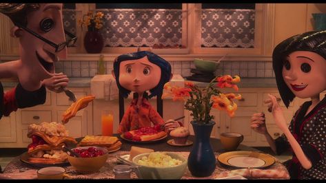 Laptop Background Pictures, Tim Burton Animation, Coraline Art, Coraline Movie, Coraline Aesthetic, Coraline Jones, Toy Story 3, Other Mothers, Clay Art Projects