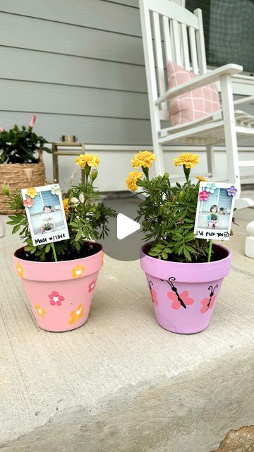 Karina Alyza on Instagram: "Easy DIY Mother’s Day Gift🌼🦋

We made these fun finger paint pots for Grandma😊 The boys loved making these.💗" Paint Pots, Pot Painting, Finger Paint, Finger Painting, Painted Pots, The Boys, Kids Crafts, Mother’s Day, Easy Diy