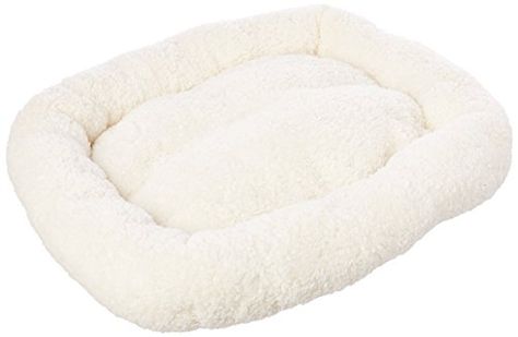 HappyCare Textiles HCT ERE001 Super Soft Sherpa Crate Cushion Dog and Pet Bed 24 by 18Inch White -- Learn more by visiting the image link.Note:It is affiliate link to Amazon. Sherpa Bed, White Dog Bed, Dream Puppy, Bed Crate, Puppy Bed, Dog Crate Bed, Wireless Dog Fence, Wool Bed, Crate Bed