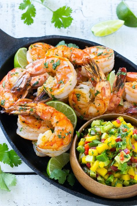 Shrimp With Mango Salsa, Shrimp With Mango, Shrimp Mango, Summer Appetizer Recipes, Seared Shrimp, Salsa Salsa, Seafood Meals, Impressive Dinner, Cilantro Lime Shrimp