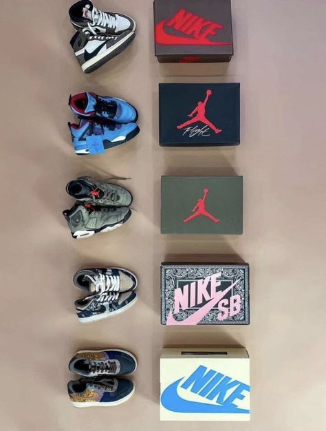 Travis Scott Sneakers, Nike Collection, Nike Flight, Jordans For Sale, Jordan Basketball Shoes, Perfect Sneakers, Jordan 4s, Cheap Jordans, Sneaker Lovers