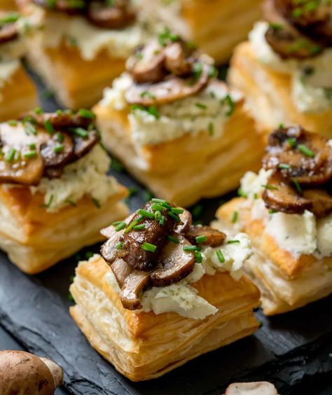 Garlic Mushroom and Chive Pastry Bites | Christmas Recipe | Neff UK Mushroom Canapes, Mushroom Bites, Christmas Canapes, Pastry Bites, Recipes Snacks, Christmas Recipe, Garlic Mushrooms, Meat Free, Finger Food