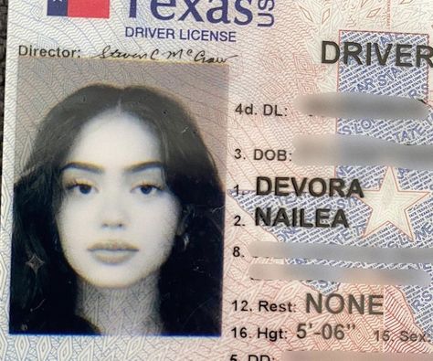 Pretty Id Card Picture, Id Card Photo Makeup, Drivers Permit, Miss Americana, Passport Pictures, Passport Online, Passport Photo, Texas Star, Id Photo