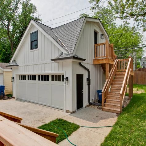 Second Garage Ideas, Garage Loft Living Space, Double Garage With Room Above, Apartment Above Garage Interior, Office Above Garage Ideas, Loft Garage Apartment, Room Over Garage Ideas Layout, Garage Loft Apartment Interior, Tandem Garage Ideas