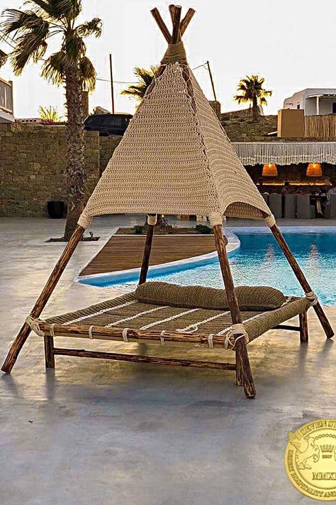 Project with ropes | Chora Art Home & Design | Mykonos Building With Wood, Woodworking Projects Ideas, Woodworking Projects For Beginners, Backyard Hammock, Bamboo House, Back Deck, Beginner Woodworking Projects, Deck Decorating, Pool Deck