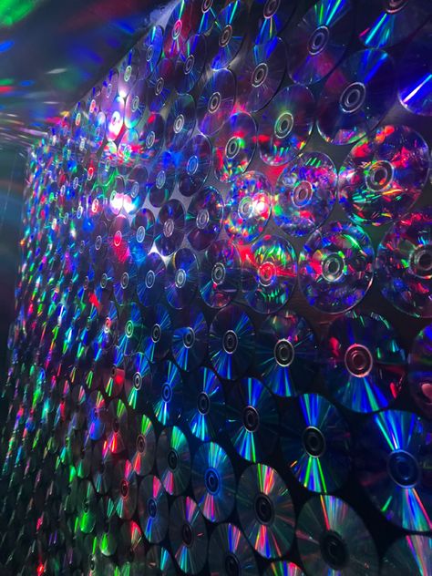 80s Disco Aesthetic, Rave Party Decorations, Disco Party Aesthetic, Rave Theme, Unique Event Ideas, Disco Aesthetic, Alien Party, 80s Disco, Dance Themes