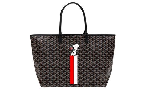 Read - Goyard goes cute with a limited edition Snoopy capsule for 2020 on Luxurylaunches Goyard Monogram, Rich Lifestyle Luxury, High End Handbags, Mahjong Set, Goyard Bag, Flip Flops Style, All This Time, Monogram Tote, Beautiful Handbags