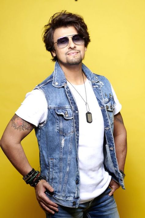 âHall of fameâ is my best English single: Sonu Nigam Sonu Nigam, Free Psd Design, Png Art, Church Flyer, Psd Designs, Couples Poses For Pictures, Poses For Pictures, Hollywood Stars