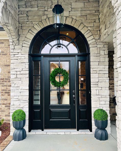 Front Door With Semi Circle Window, Front Door Curved Top, Round Entry Door, Black Arched Double Front Door, Arched Black Front Door, Archway Front Door Entrance, Black Arched Front Door, Front Door Arched Entry, Rounded Front Door Entrance