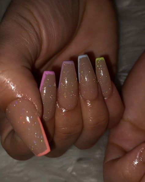 Shared by Mary Jo Garcia. Find images and videos on We Heart It - the app to get lost in what you love. Glitter Nails Acrylic, Pedicure Designs, Simple Acrylic Nails, Sparkle Nails, Nail Swag, Acrylic Nails Coffin Short, Summer Acrylic Nails, Short Acrylic Nails Designs, Pink Acrylic Nails