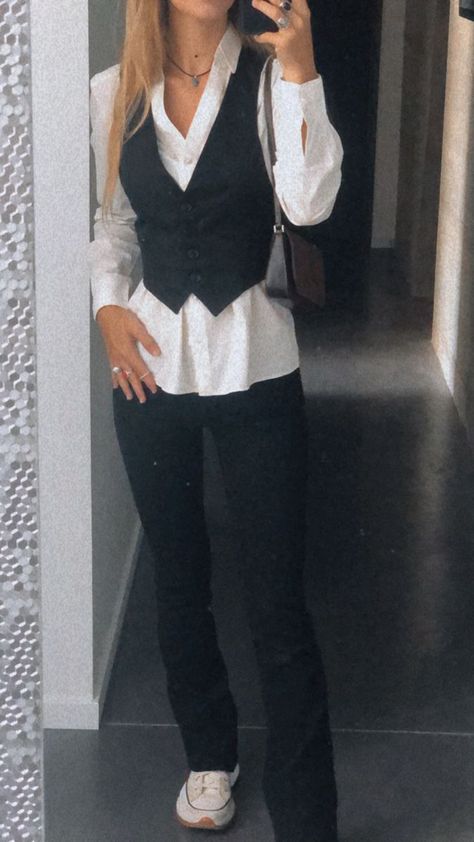 Waistcoat Looks Women, White Shirt And Vest Outfit Women, Style Black Waistcoat, Black Dress Vest Outfits For Women, Shirt And Waistcoat Outfit, Black Vest White Shirt Outfit, Jean Waistcoat Outfit, Waistcoat Vest Outfit, Button Up And Vest Outfit