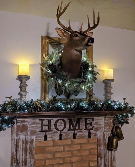 Deer Head Above Fireplace, Decorating With Antlers, Deer Head Decor, Deer Mounts, Deer Head, Christmas Deer, Christmas Decorating, Farmhouse Christmas, Dining And Kitchen