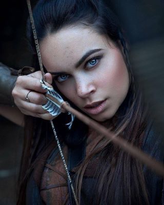 Archery Photography, Archery Poses, Archery Girl, Steve Mccurry, Hunting Women, Fairytale Photography, Fantasy Portraits, Viking Symbols, An Arrow