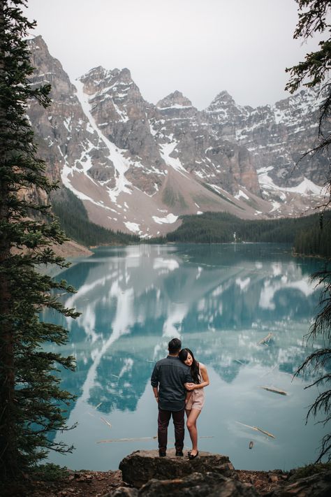 Carefree Banff Engagement Photos | Eric Cheng Photography Lake Moraine Photoshoot, Canada Engagement Photos, Banff Pre Wedding Shoot, Engagement Photos Banff, Banff Photoshoot Couple, Lake Louise Photo Ideas, Banff Couple Photos, Banff Picture Ideas, Banff Engagement Photos