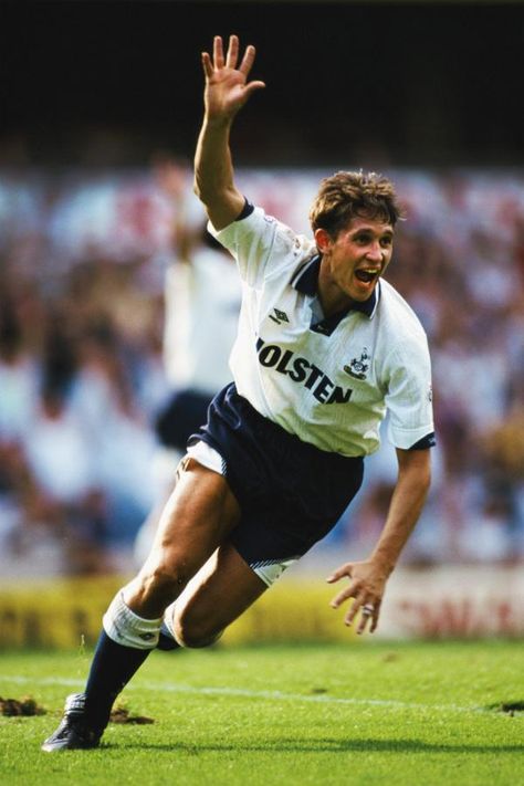 .@GaryLineker scored the winner when @SpursOfficial last won away at @chelseafc - back in February 1990 #CHETOT Chris Waddle, Glenn Hoddle, Gordon Banks, Tottenham Hotspur Players, Gary Lineker, Tottenham Hotspur Football, Football Photography, Tottenham Hotspur Fc, Fc Chelsea