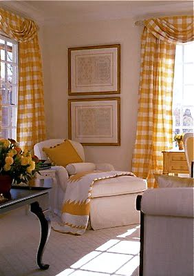 Mary Douglas Drysdale is a genius at creating traditional interiors with a clean, modern vibe. Checkered Curtains, Gingham Curtains, Yellow Cottage, Yellow Curtains, Yellow Gingham, Mellow Yellow, Country Decor, Cottage Style, Leather Sofa