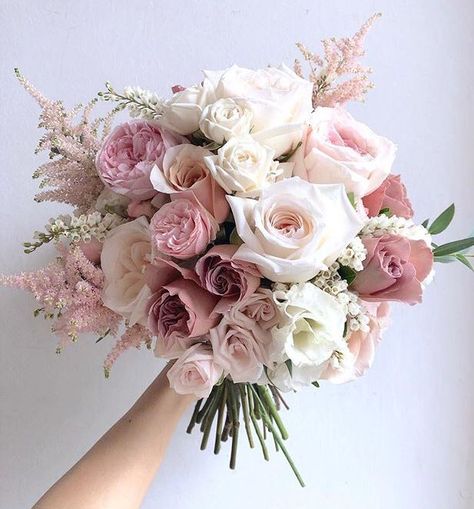 Pink And White Weddings, Light Pink Wedding, Pink Rose Bouquet, Pink Wedding Theme, Wedding Bouquets Pink, Dusty Rose Wedding, Bridal Bouquet Flowers, Pink Wedding Flowers, Pink And White Flowers