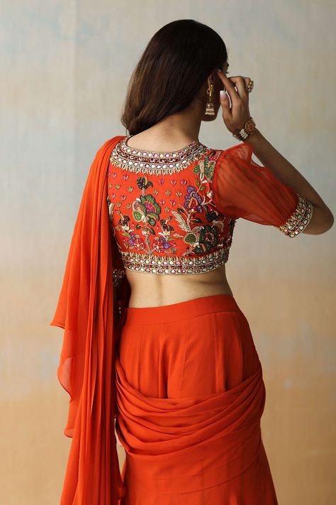 Rust Color Saree, Hand Embroidered Blouse, New Saree Blouse Designs, Luxury Pret, Fashionable Saree Blouse Designs, Ruffle Saree, Draping Fashion, Wedding Blouse Designs, Blouse Designs Indian