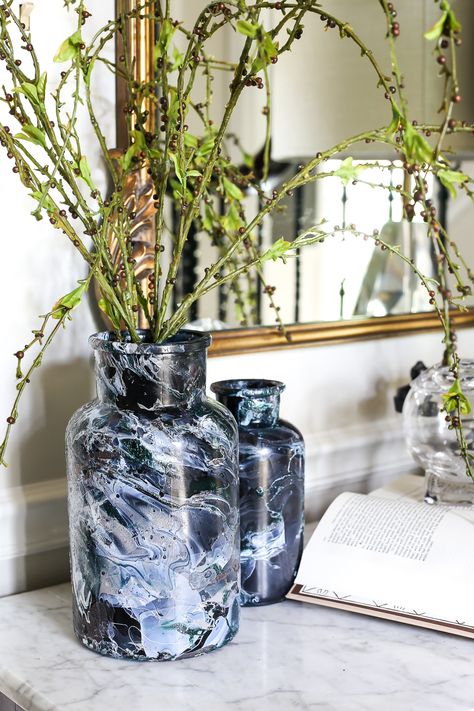 DIY Marbled Vases and Halloween Entryway - Bless'er House Marble Vase Diy, Halloween Entryway, Bed Makeover, Sharpie Paint Pens, Antique Phone, Vase Diy, Mirror Gallery Wall, Hydro Dipping, Diy Marble