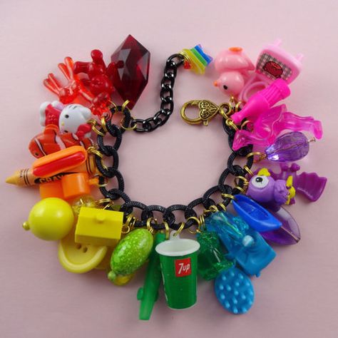 Chunky Charm Bracelet, Play Place, Kidcore Aesthetic, Kandi Kid, Weird Jewelry, Indie Jewelry, Rainbow Aesthetic, Aesthetic Indie, Dope Jewelry