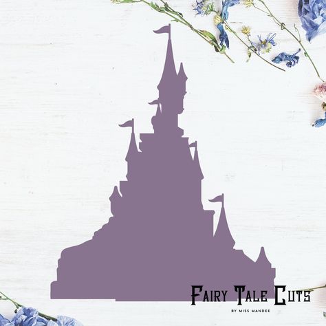 Paris Castle, Disneyland Paris Castle, Castle Silhouette, Disneyland Attractions, Disneyland Castle, Disney Paris, Sleeping Beauty Castle, Design Silhouette, Wedding Table Plan