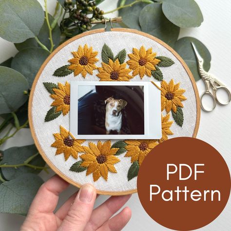 Embroidery Photo Frame, Polaroid Instax Mini, Picture Embroidery, Embroidery Guide, Instax Polaroid, Sunflower Embroidery, Polaroid Instax, Mini Polaroid, Photo Polaroid