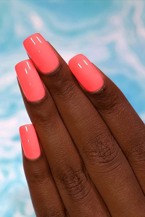 CHIP RESISTANT, EASY TO REMOVE - Our nail polishes wear like iron! Enjoy long-lasting coverage with chip-resistant durability. Removal is a breeze Dip Toe Nails, Summer Gel Nails Ideas, Mothers Day Nails, Pink Shellac Nails, Coral Gel Nails, Neon Coral Nails, Coral Pink Nails, Pink Shellac, Mom Nails