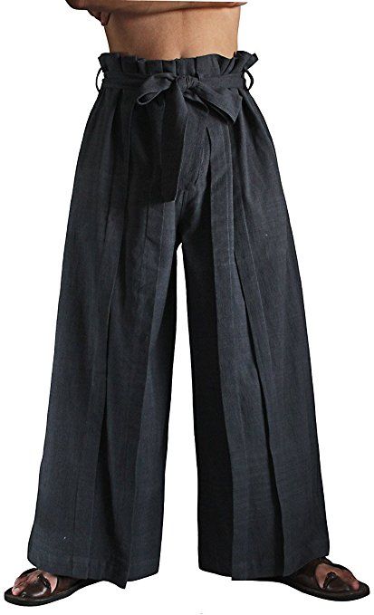 Sawan Men's ChomThong Hand Woven Cotton Hakama Style Pants Charcoal Gray M Japan Costume, Japanese Pants, Bond Style, Hakama Pants, Samurai Pants, Magic Flute, Mode Kimono, Mens Pants Fashion, Japanese Street Fashion