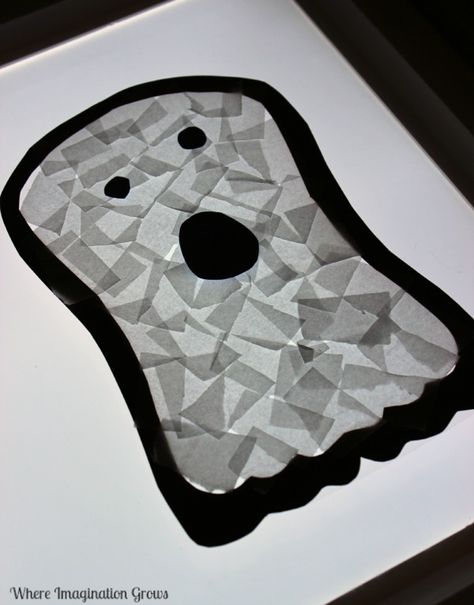 Halloween Ghost Crafts, Cute Halloween Crafts, Scary Halloween Crafts, Halloween Ghost Craft, Decoration Craft Ideas, Ghost Craft, Halloween Activities Preschool, Light Table Activities, Table Activities