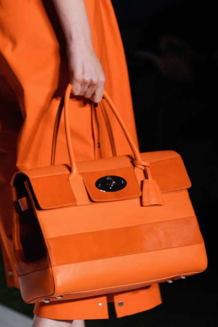 Detail Photo 6 from Mulberry Orange Handbag, London Spring, Orange You Glad, Orange Aesthetic, Orange Is The New, Orange Crush, Orange Is The New Black, Orange Fashion, Shades Of Orange