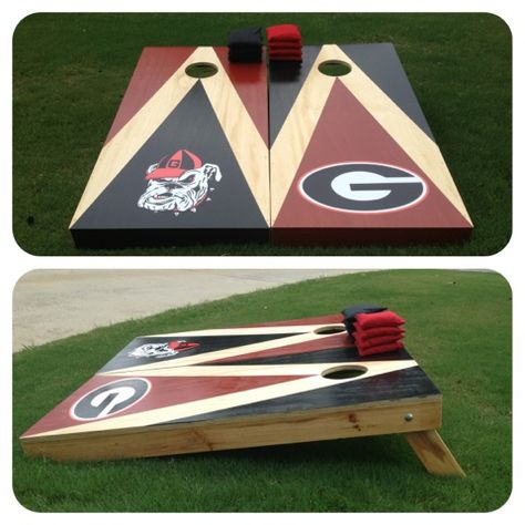 TrendyToolbox: UGA Cornhole Set ~ $210 Uga Tailgate, Cornhole Diy, Ga Football, Georgia Bulldawgs, Bean Bag Boards, Cornhole Boards Designs, Corn Hole Diy, Uga Football, Cornhole Designs