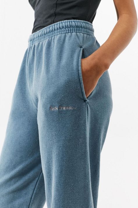 Iets Frans Joggers, Womens Golf Wear, Girls Outwear, Athletic Looks, Golf Wear, Dark Teal, Jogger Sweatpants, Ladies Golf, Womens Sweatpants